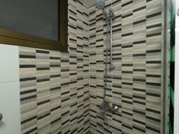 Sendan Residence image 9